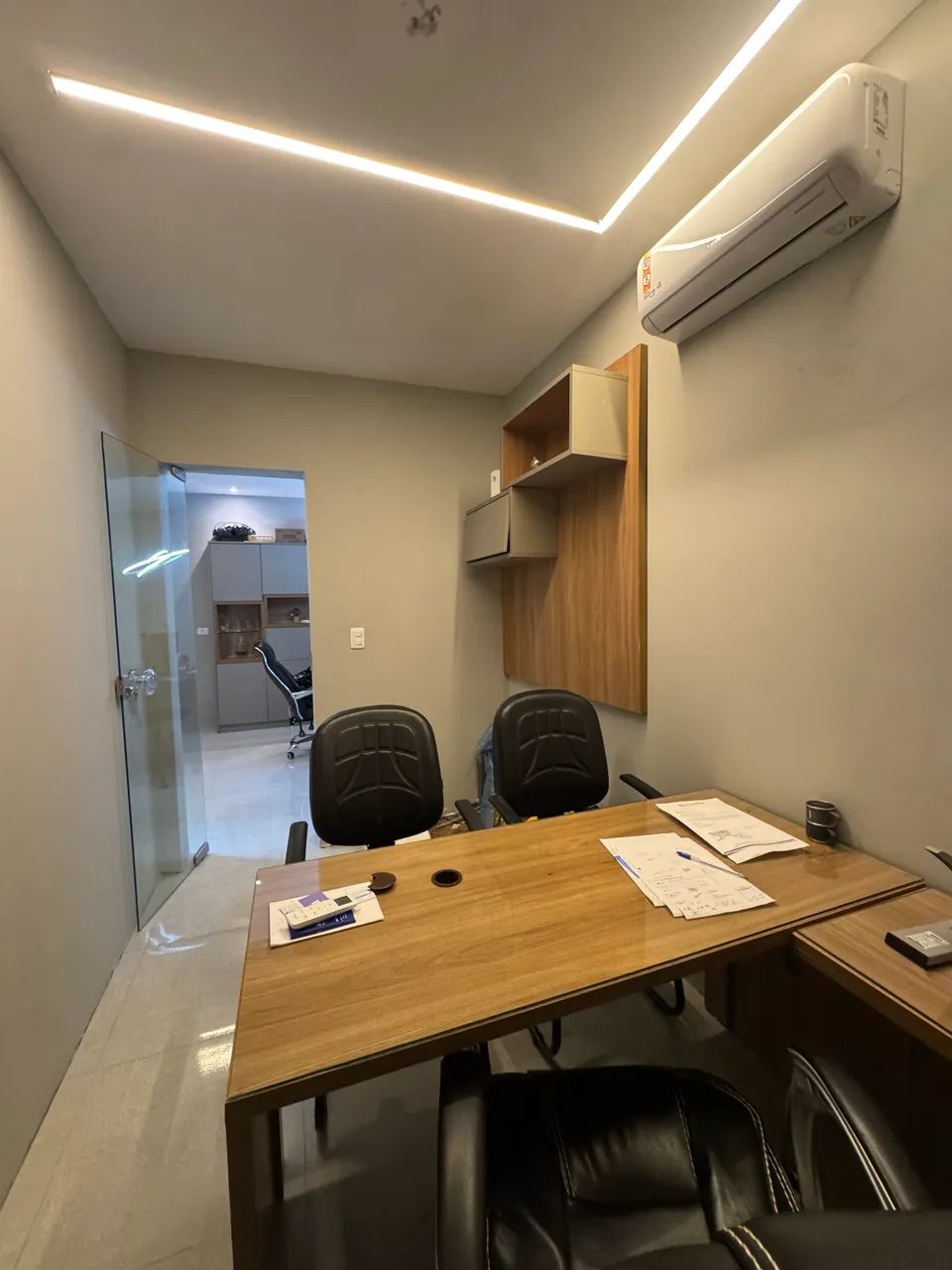 Alugo escritório no São Francisco 