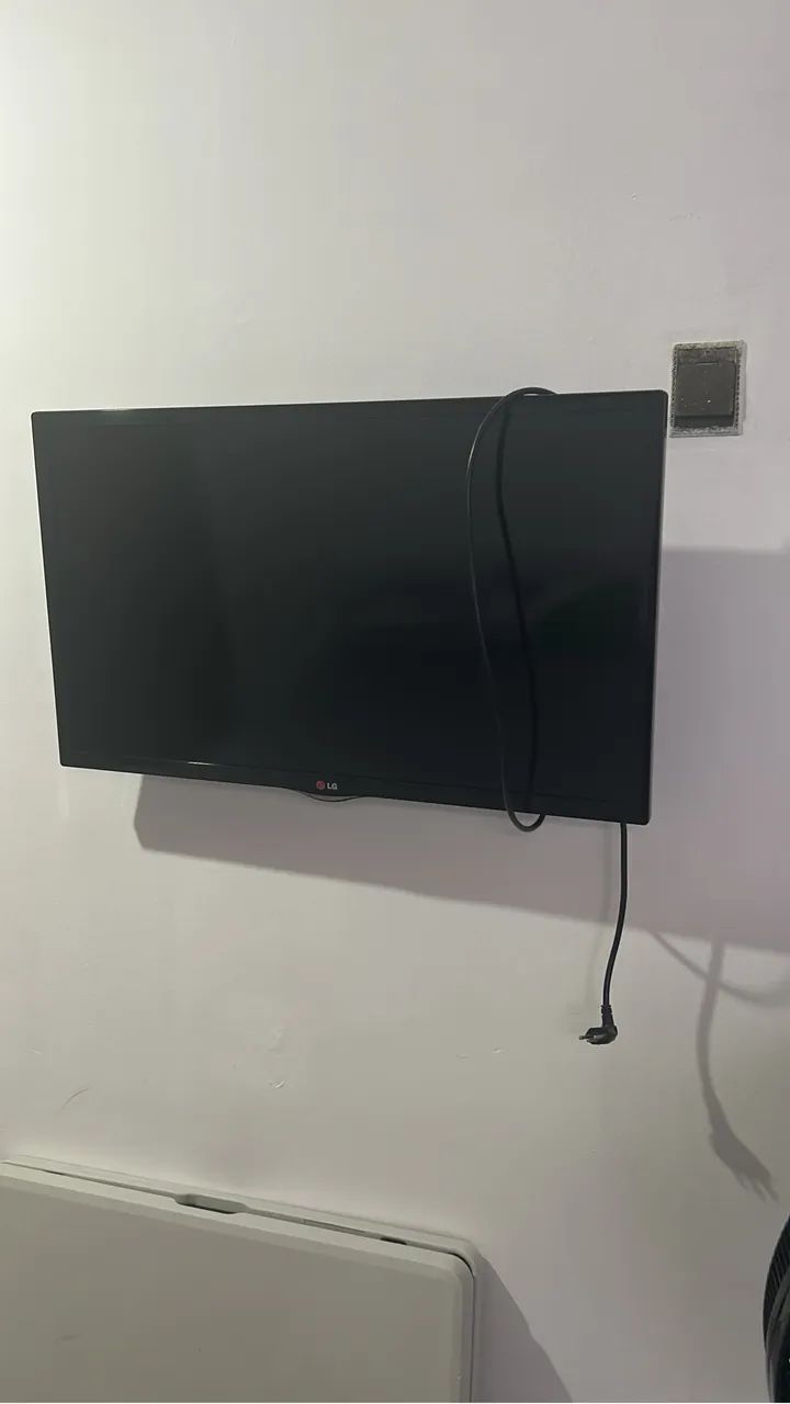 Vende-se TV LG (sem funcionar) - Foto 3
