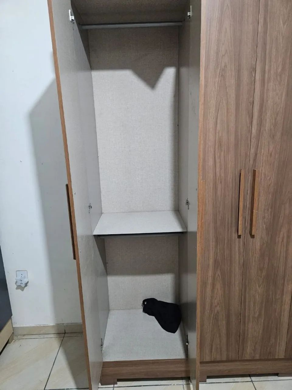 Guarda Roupa 8 Portas