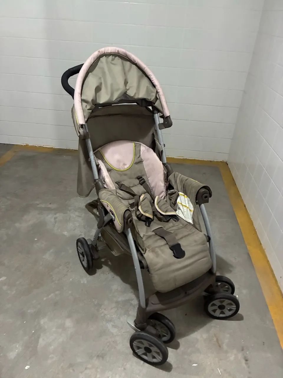 Carrinho de bebê Chicco - Foto 2