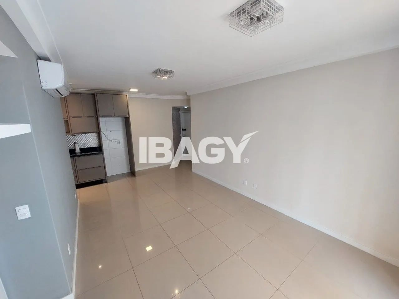 Excelente Apartamento 3 dormitório(s) em Abraão - Florianópolis - Foto 4