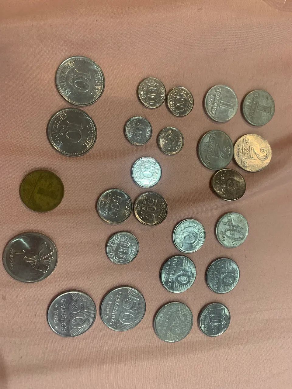 Lote de 65 Moedas, Cruzeiro, Centavos e Cruzados - Foto 5
