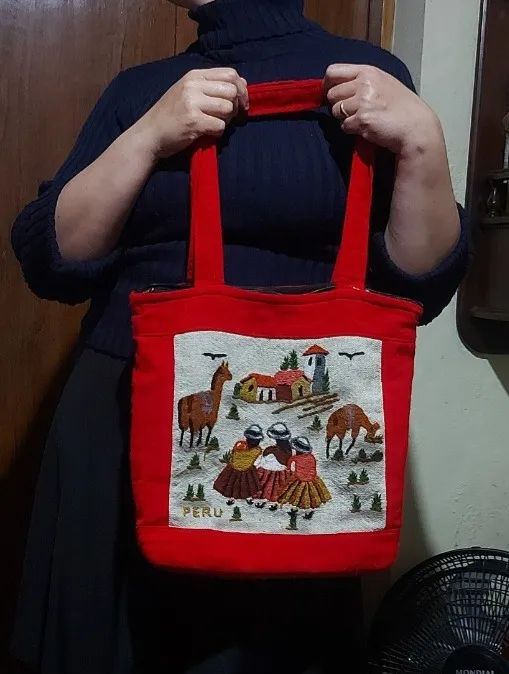 Bolsa peruana artesanato bordad 