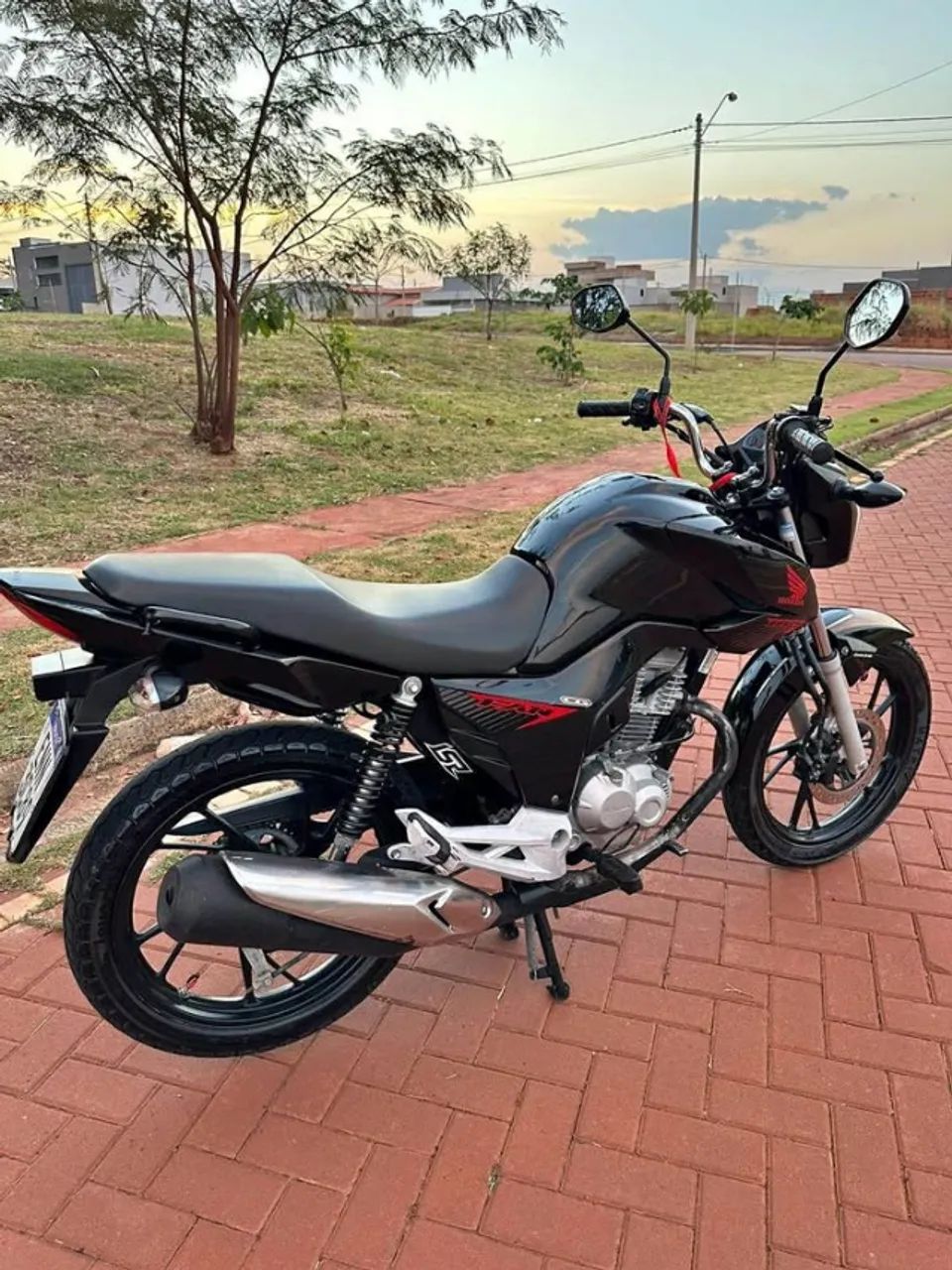 titan 2020 unica dona ! - Foto 2