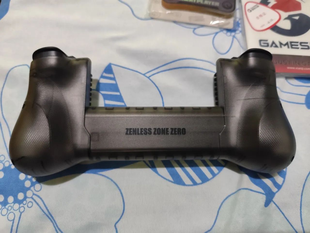 Gamesir Zenless Zone Zero (caixa aberta) - Foto 2