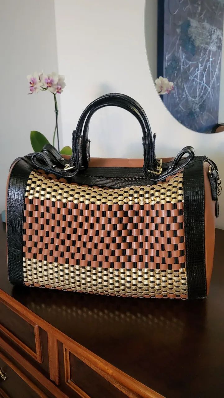 Bolsa em couro tressê Arezzo (novíssima) - Foto 4