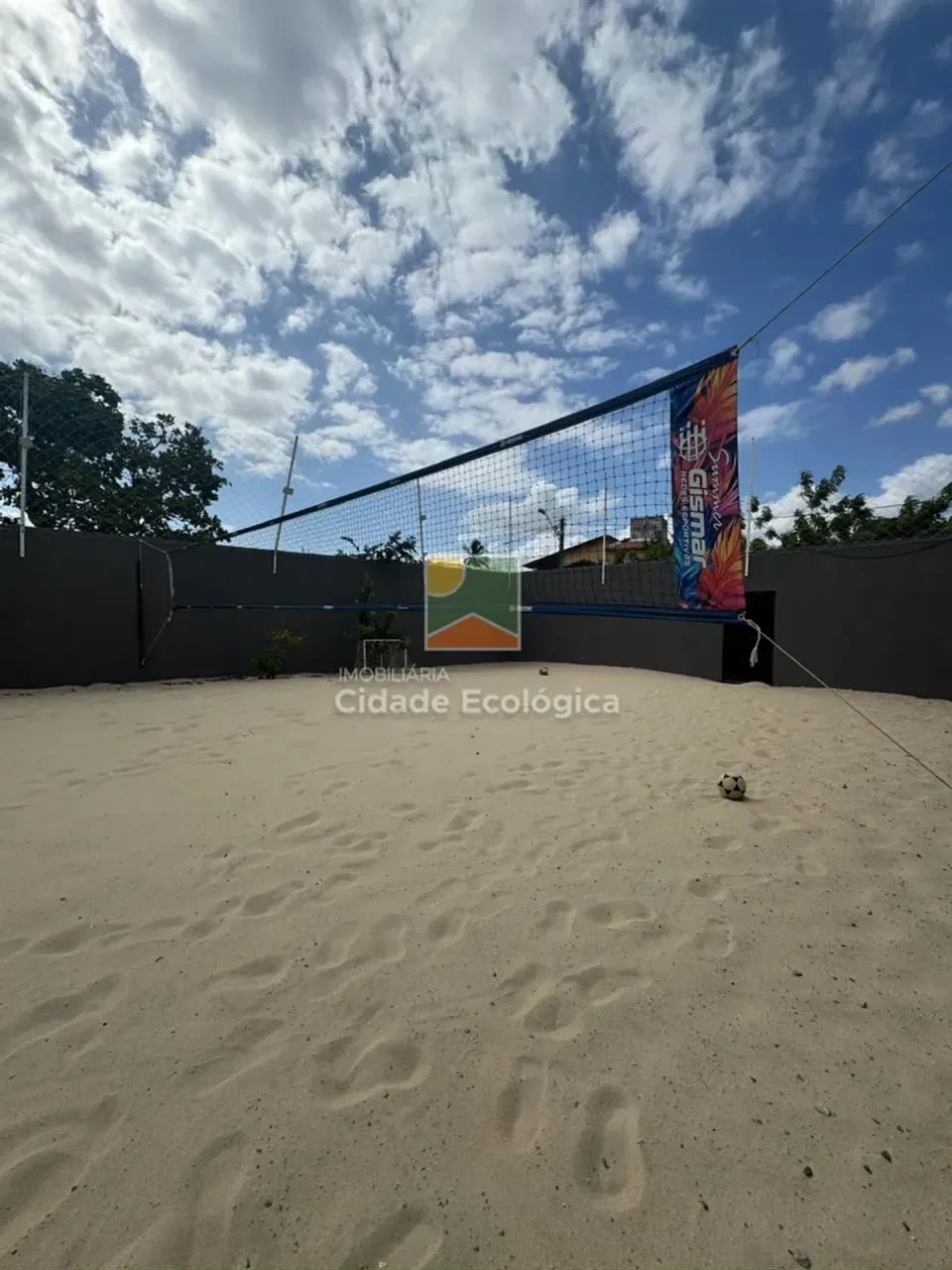 Terreno com área construída 360m2 com 1 quarto e lazer - Foto 3
