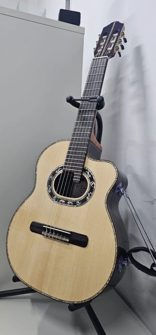 Requinto Guitar - Violão Requinto