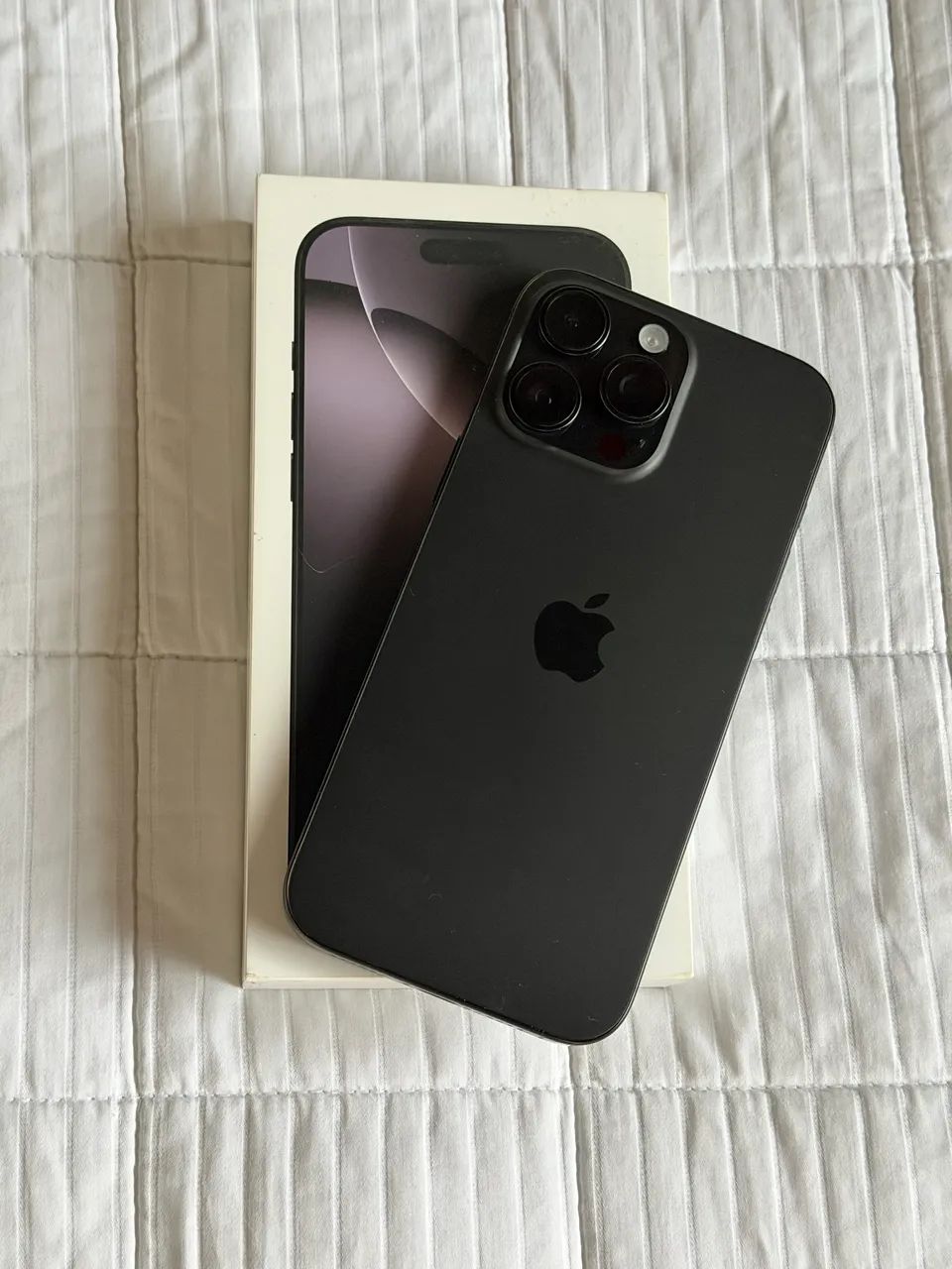 iPhone 16 Pro Max 512 GB Preto Excelente estado Caixa Original com película e capa 