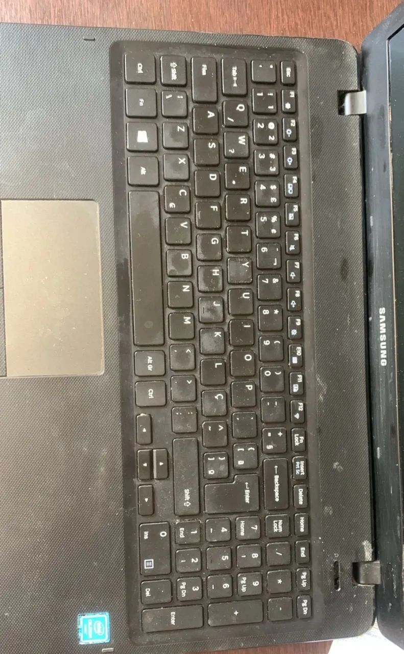 Notebook Samsung - Para retirada de peças (mas ainda funciona)  - Foto 4