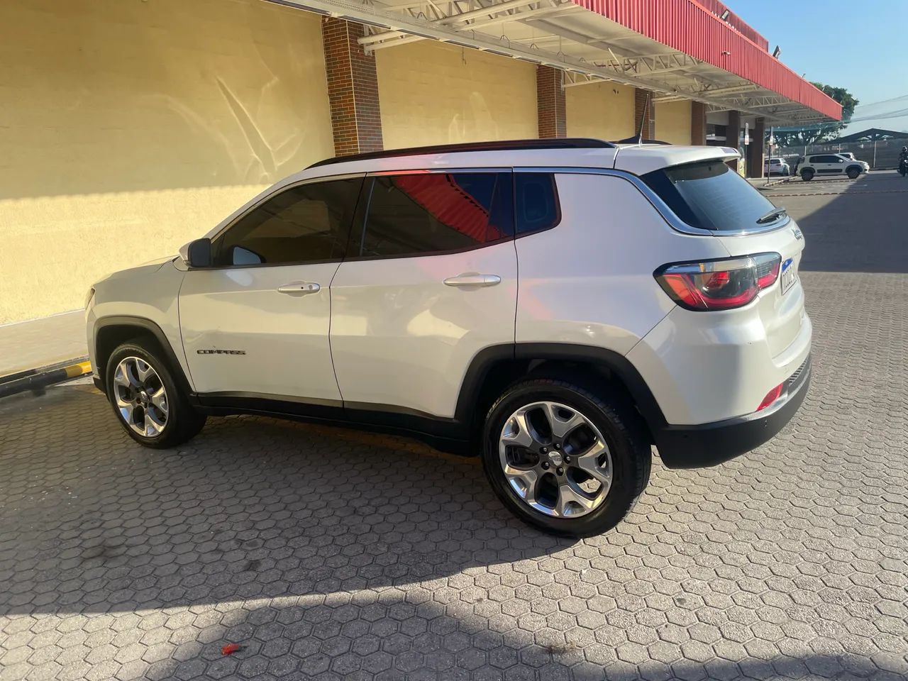 Jeep Compass Longitude 2.0 4X2 Flex 16V Aut. 2020 - Foto 3