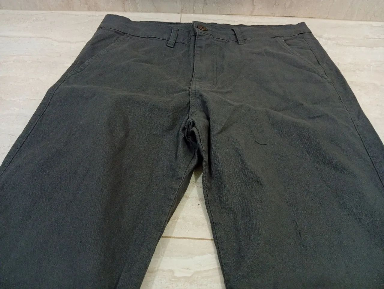 Calça Sarja Masculina Cinza 44 - Nova - Foto 2