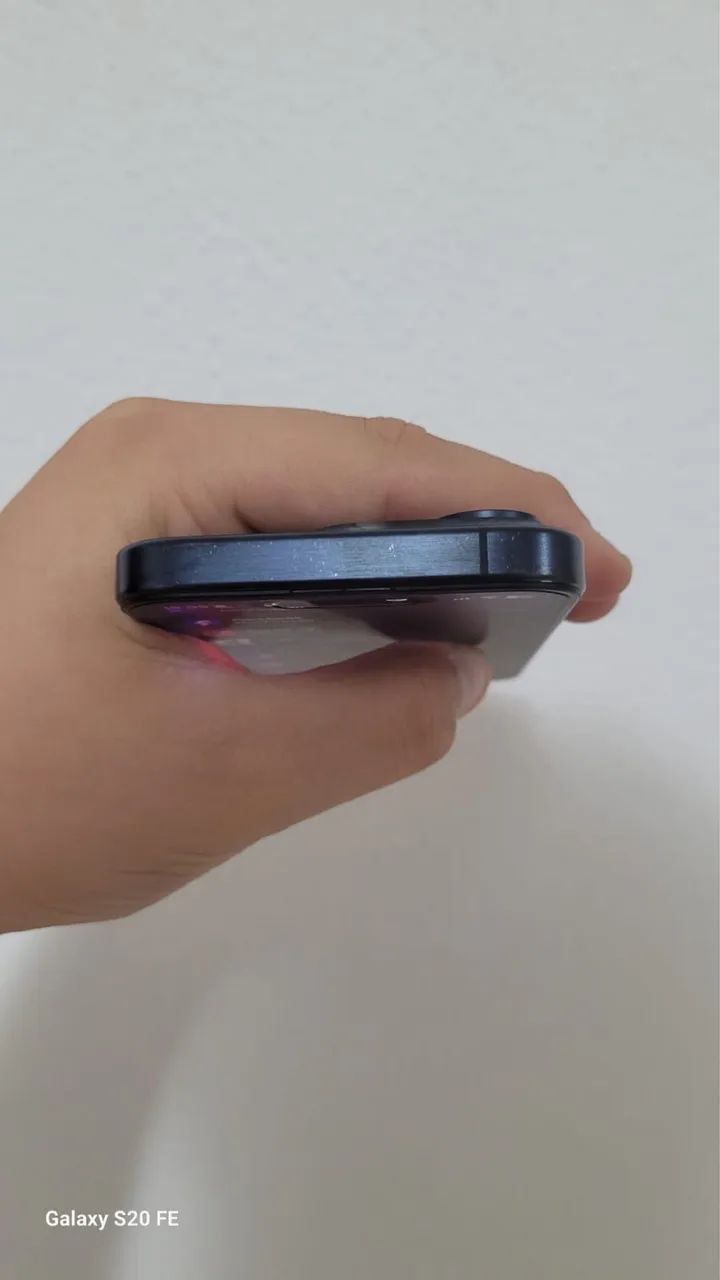 iPhone 15 pro 256 - Foto 5