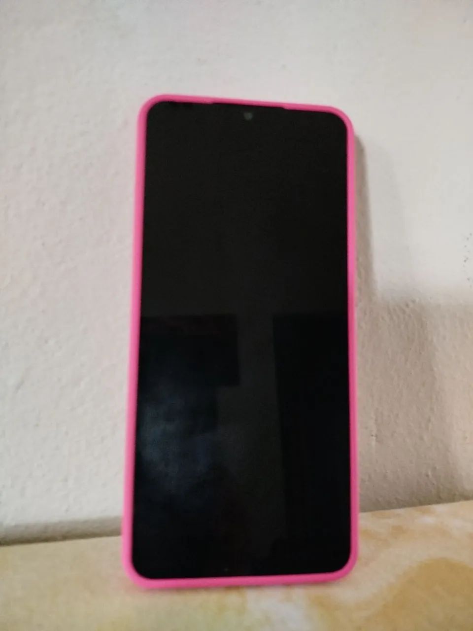 Vendo aparelho celular xiaome 13c seminovo