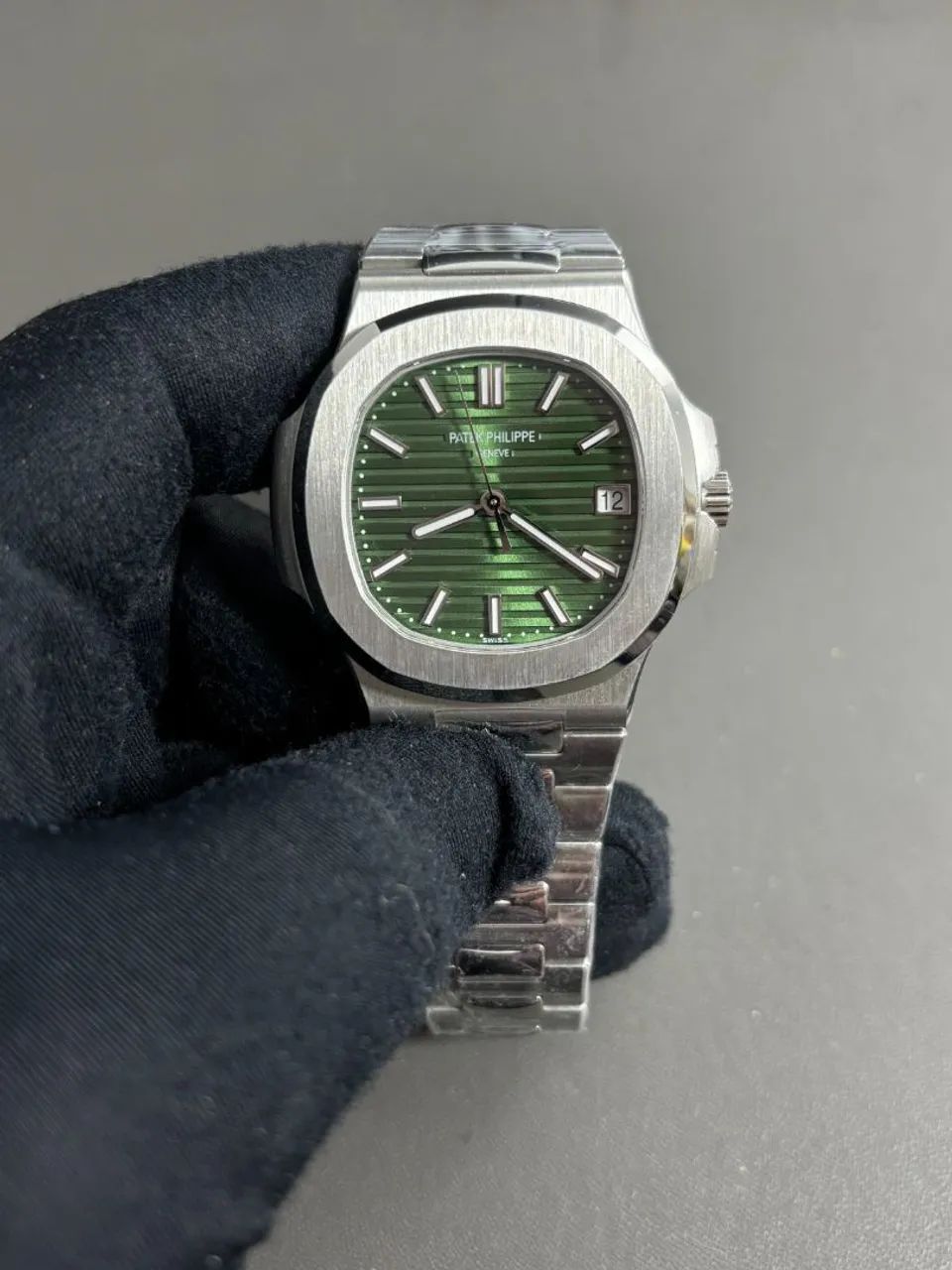 Relógio Patek Philippe Nautilus Referência Mostrador Verde