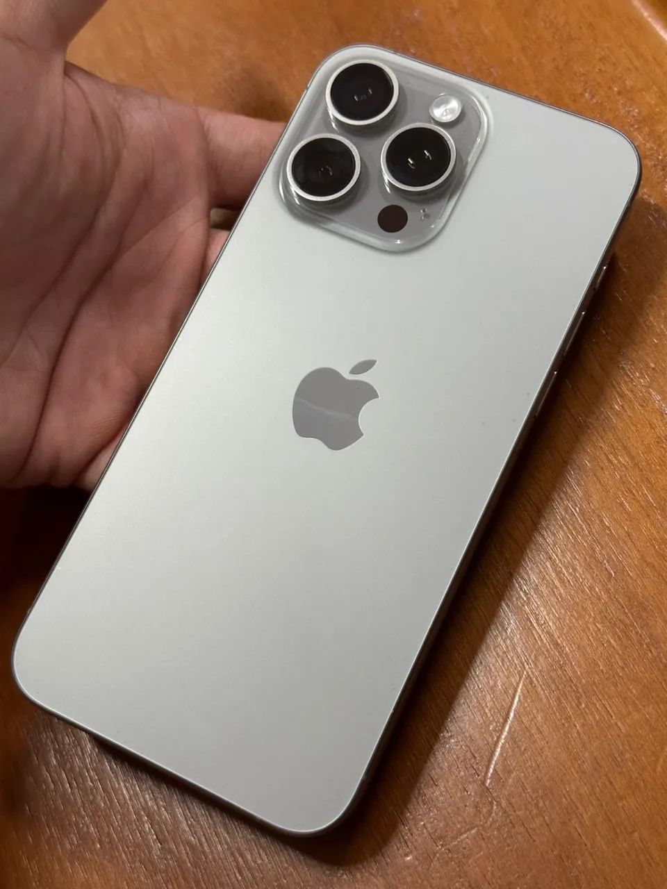 IPHONE 15 PRO MAX 256GB - Celulares e Smartphones - Centro