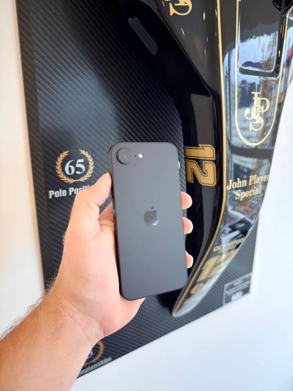 iPhone 16e 128gb bateria 100% - Celulares e Smartphones - Vila