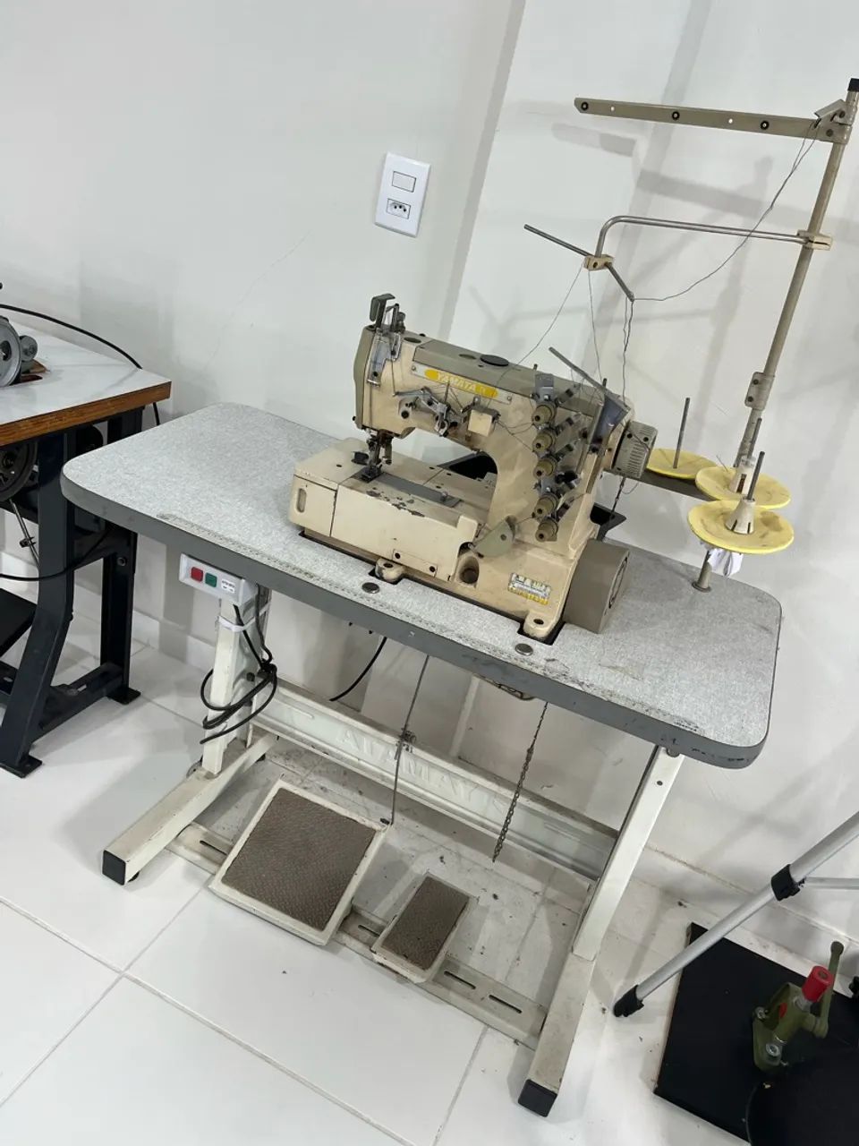 Máquina de costuras  - Foto 5