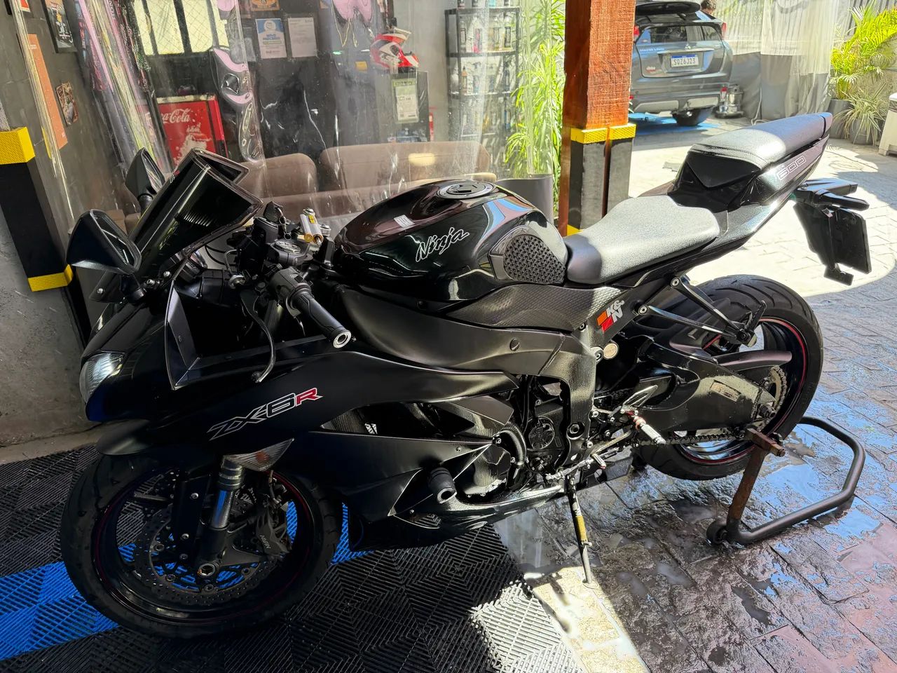 Kawasaki Zx-6r 600cc 2012 - 1493318649 | OLX