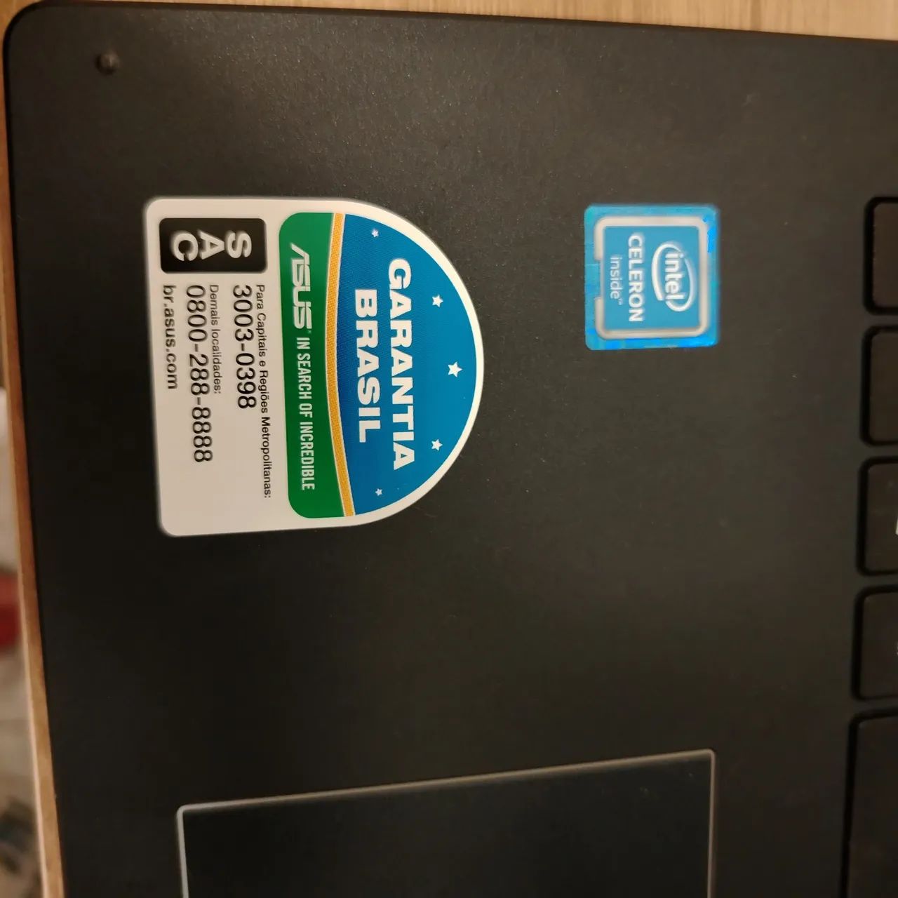 Notebook ASUS E510 (Intel Celeron / 15.6" / Super Leve) - Excelente Estado! - Foto 4