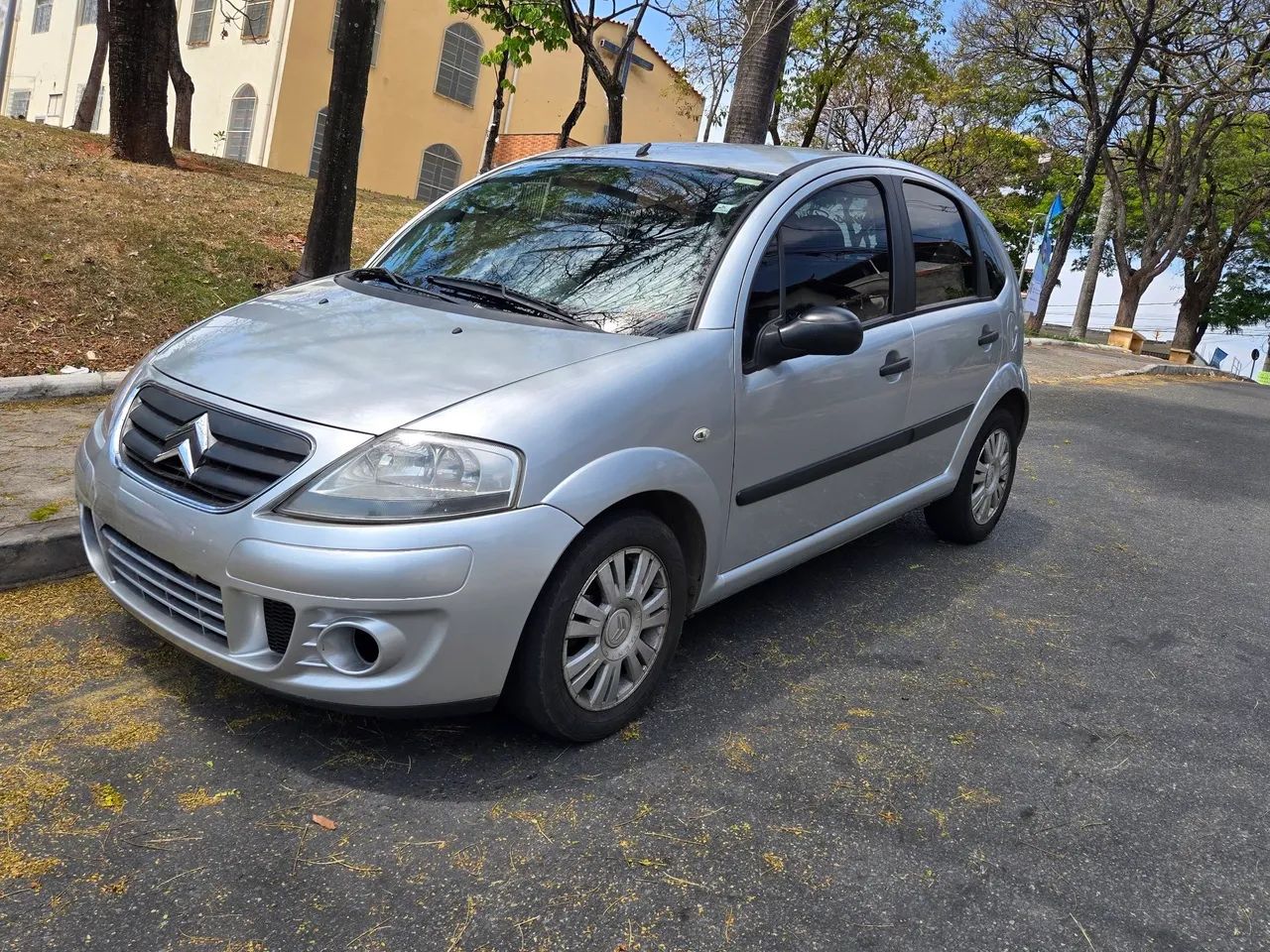 Citroën C3 C3 GLX 1.4/ GLX Sonora 1.4 Flex 8V 5p 2011