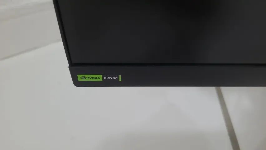 Monitor LG 27' 27GN65R-B - Foto 4