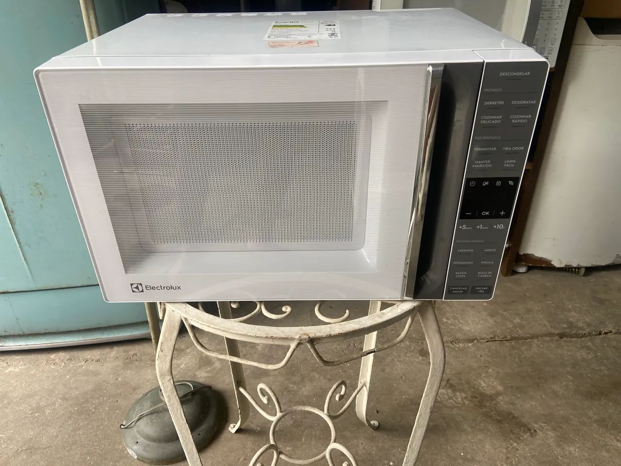 Microondas Electrolux de 36L