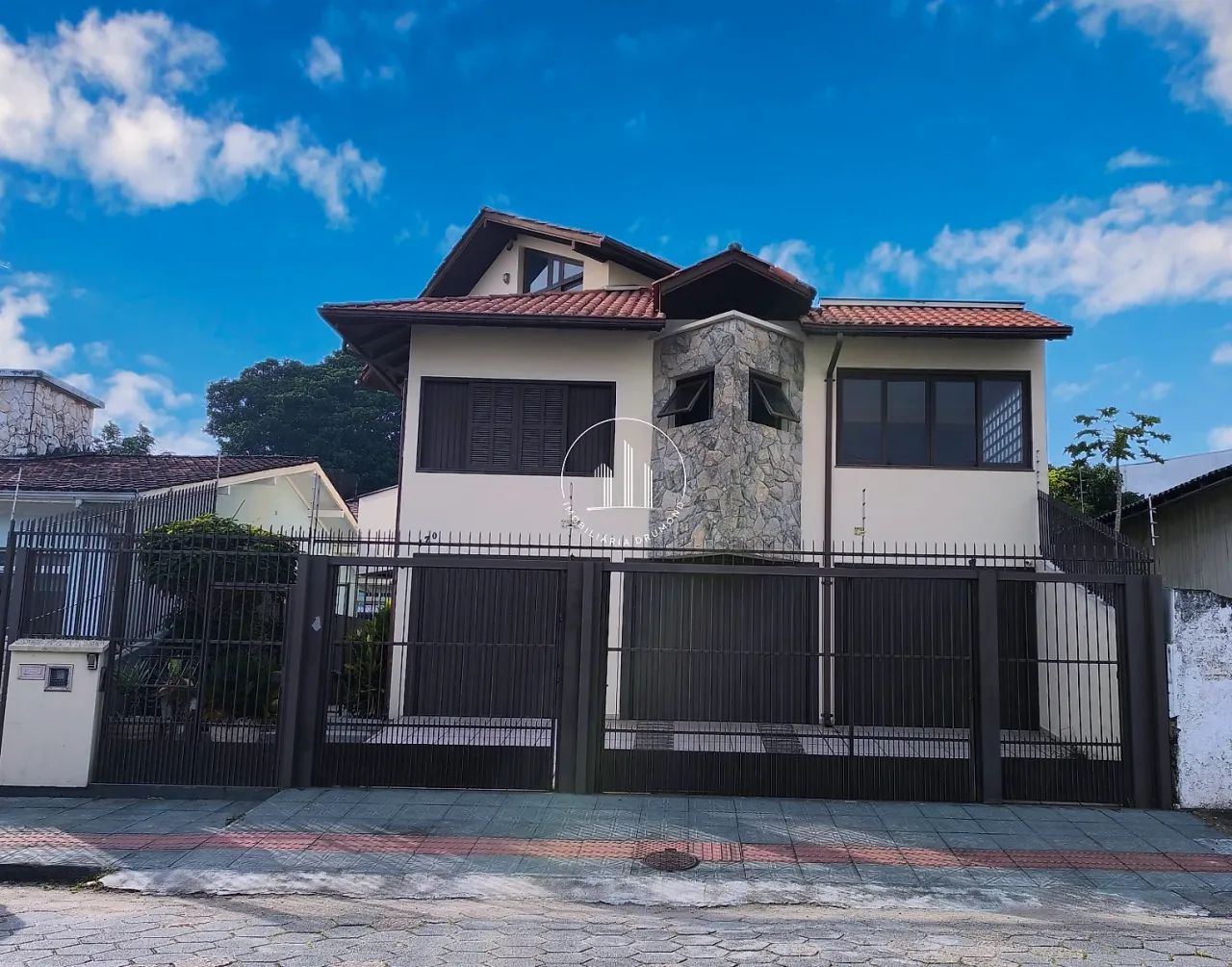 Casa 3 Quartos com 1 Suíte e 264m² - Capoeiras - Foto 2
