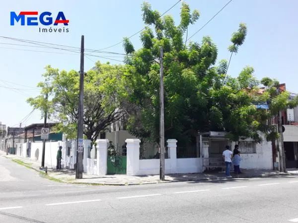 Casa com 8 quartos no bairro Benfica em Fortaleza, CE - Foto 2