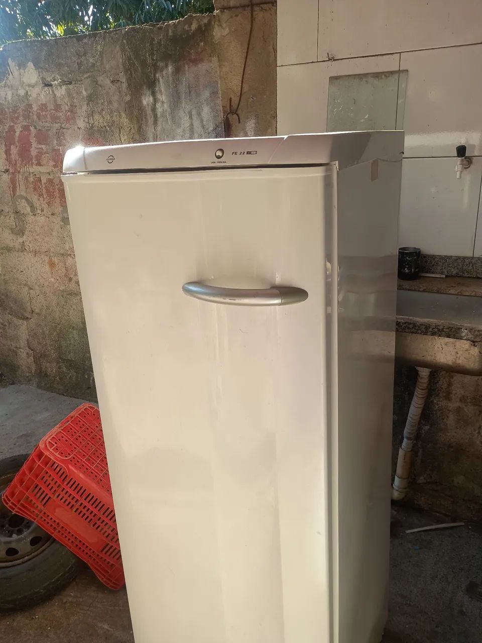 freezer Electrolux 220 litros 