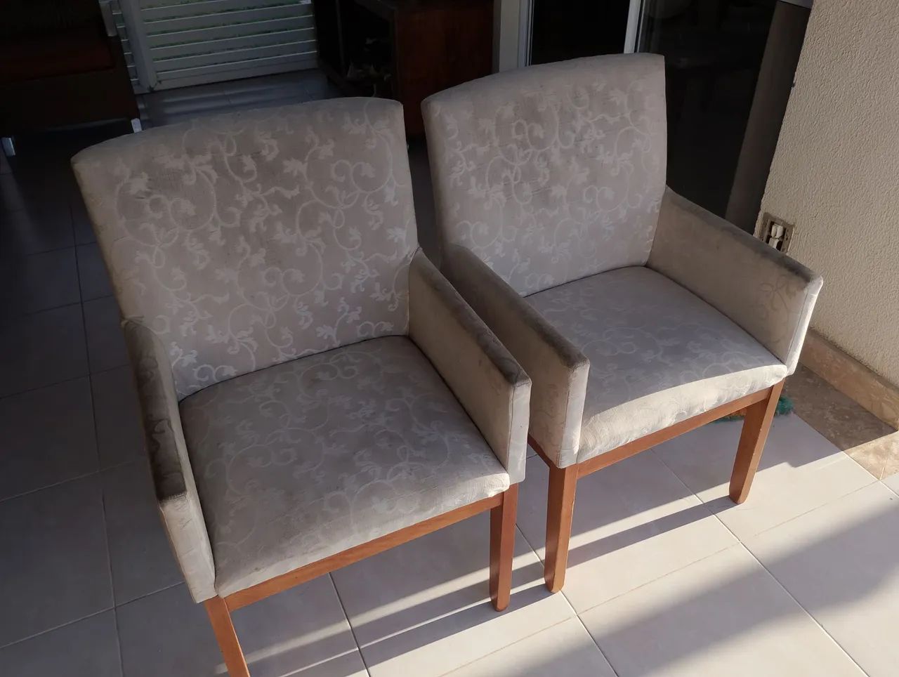 2 poltronas