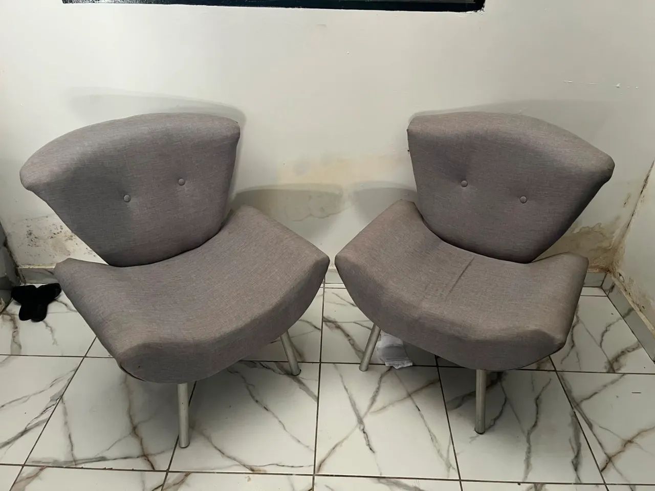 Sofá + poltronas 