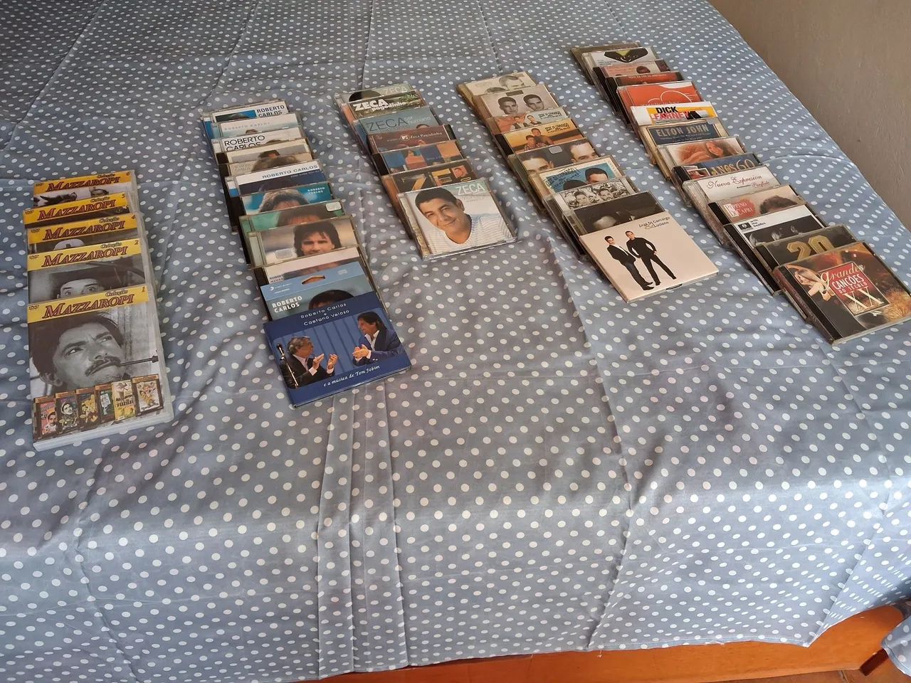 CDS USADOS ORIGINAIS MPBS, SERTAEJOS E CLÁSSICOS. - Foto 4