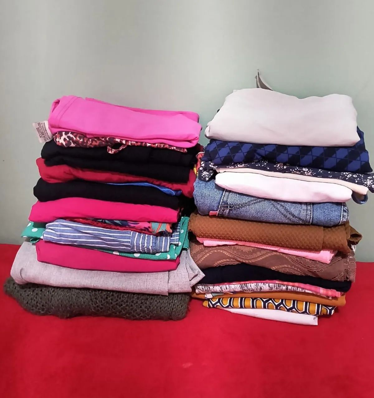 Lote roupas para brechó 40 peças  - Foto 3
