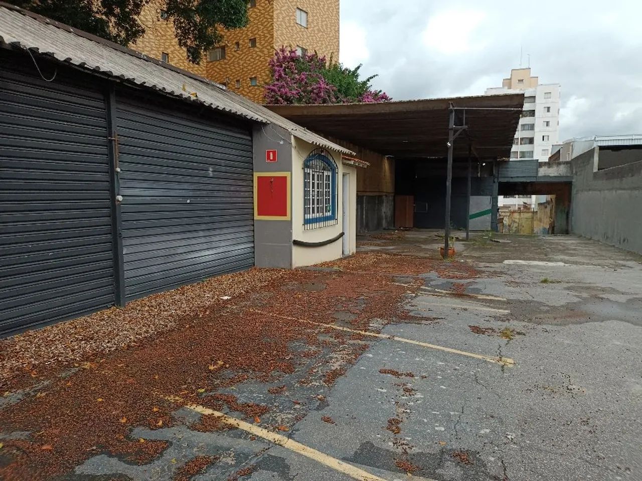 TERRENO COMERCIAL PARA LOCAÇÃO