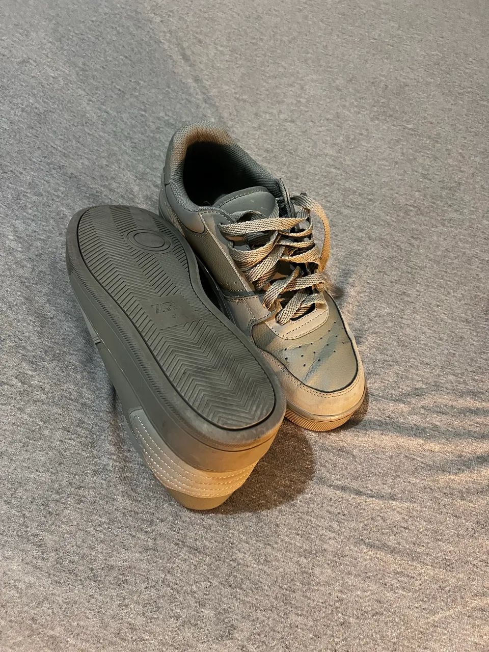 Tênis da zara verde 41 - Foto 2