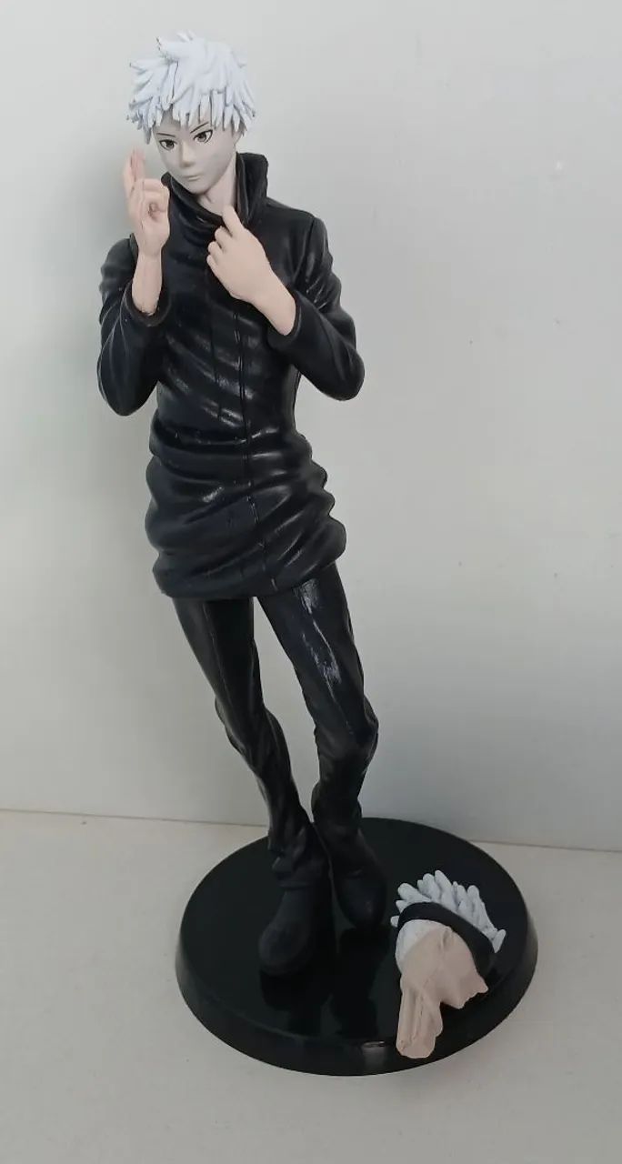 BONECO ACTION FIGURE JUJUTSU SATORU GOJO
