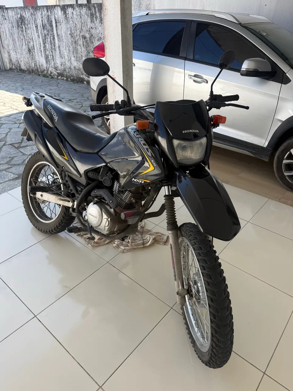 Vende-se bros 150