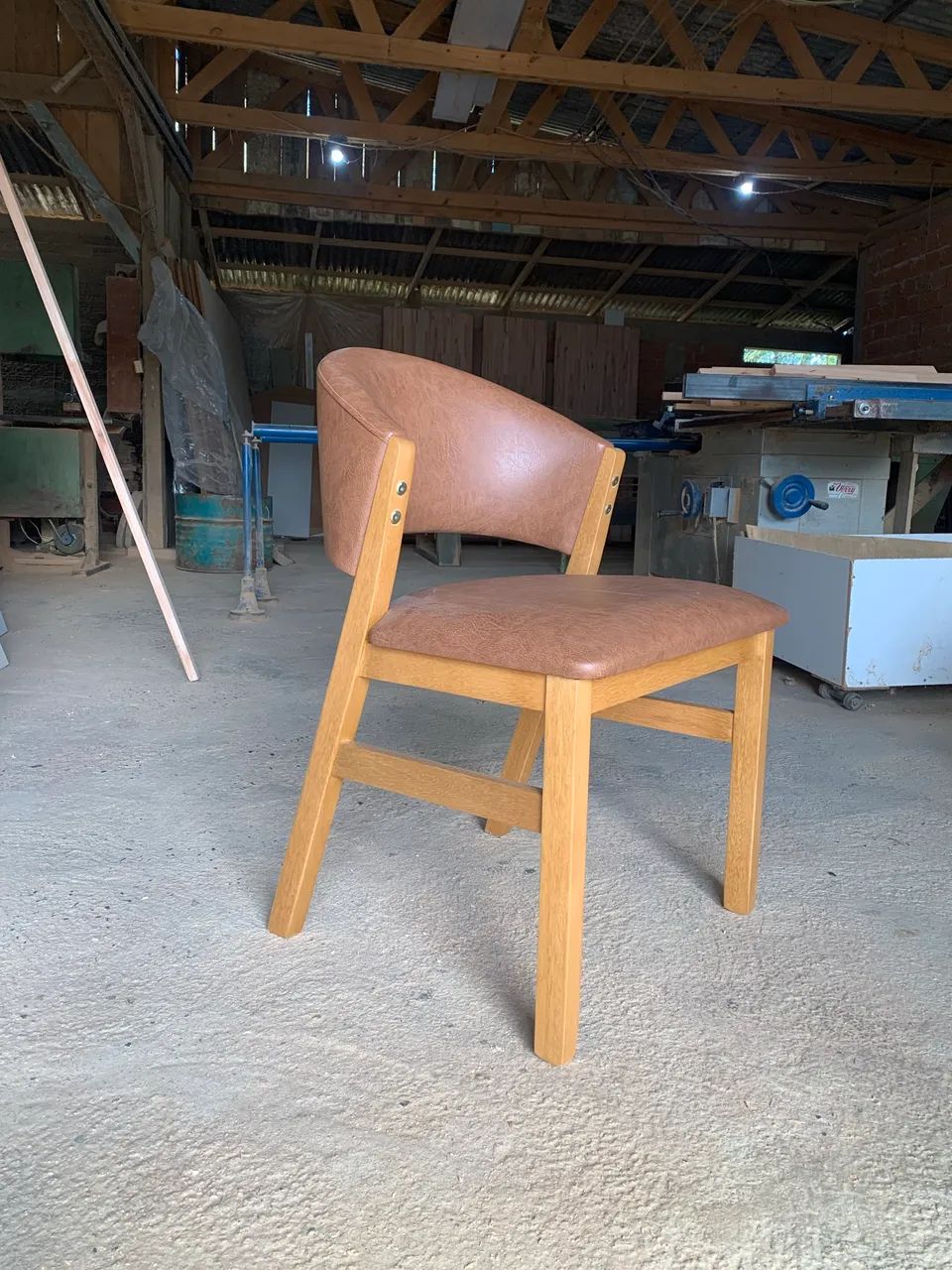 Cadeira moderna para mesa de jantar - Foto 2