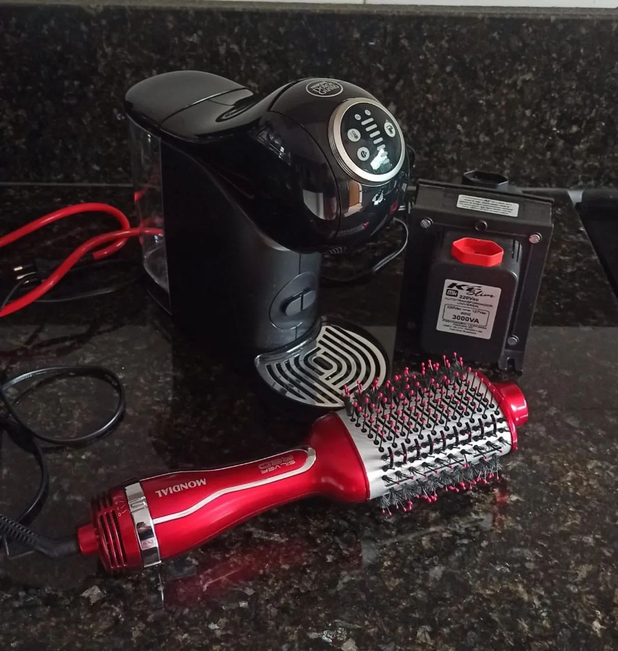 Escova de cabelo e cafeteira  - Foto 2