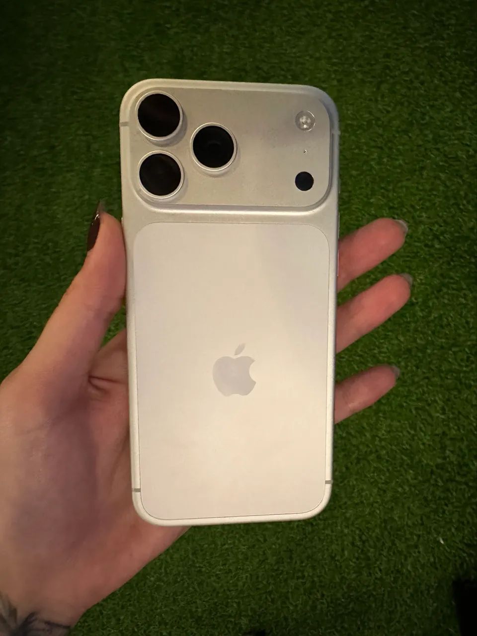 iPhone 17 Pro Max Prata - Foto 5