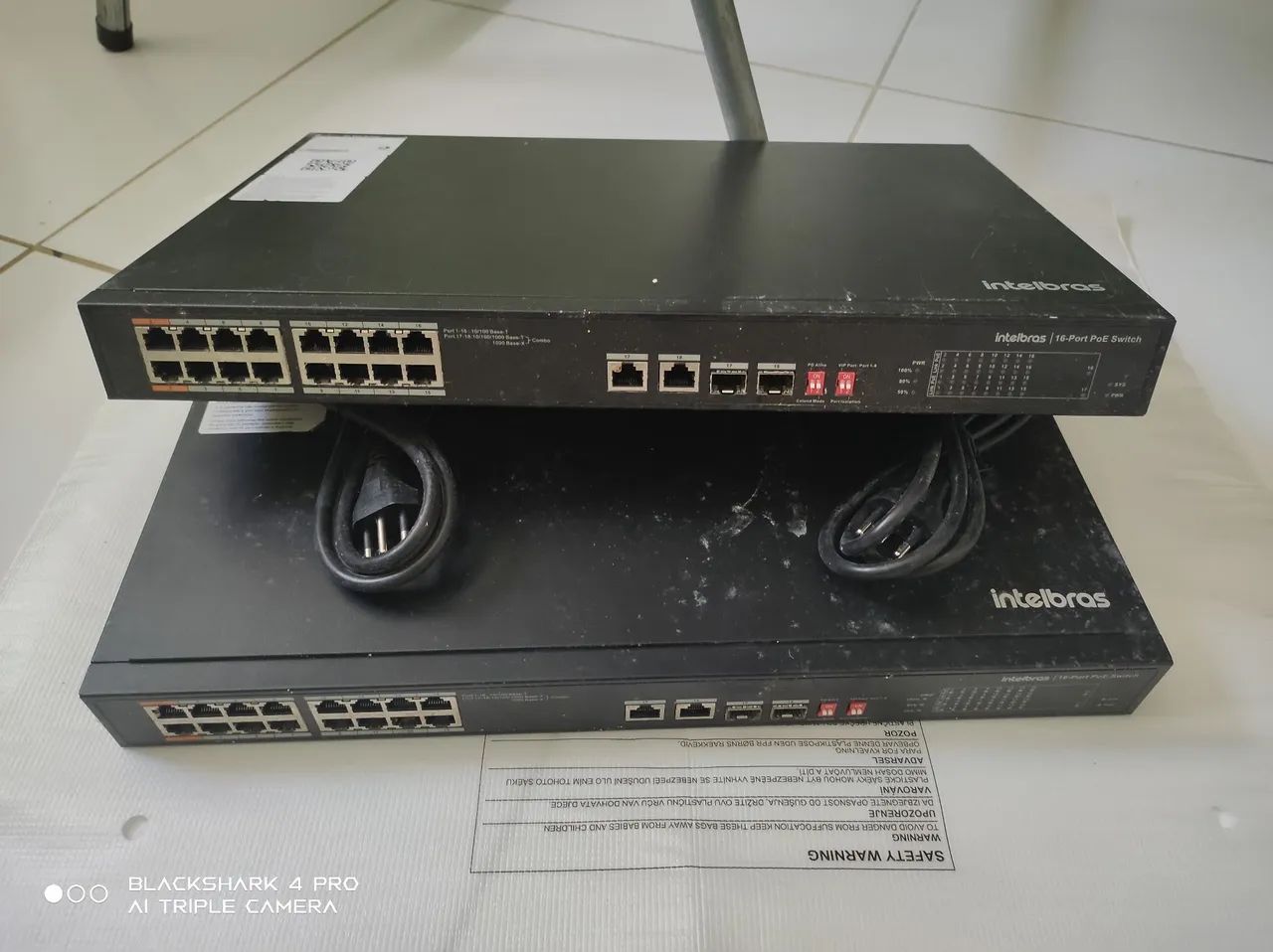 Switch Intelbras SF 1822 Hi-PoE. Com Defeito  - Foto 2