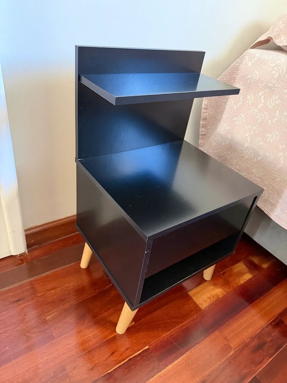 2 mesa de cabeceira  - Foto 2