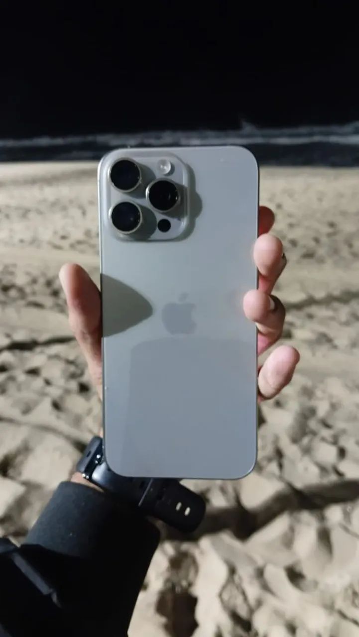 Iphone 16 PRO MAX - Foto 2