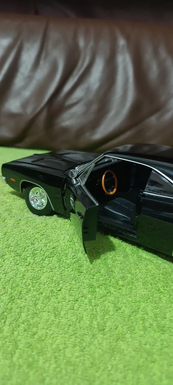 Miniatura 1/18 Dodge charger R/T - Foto 2