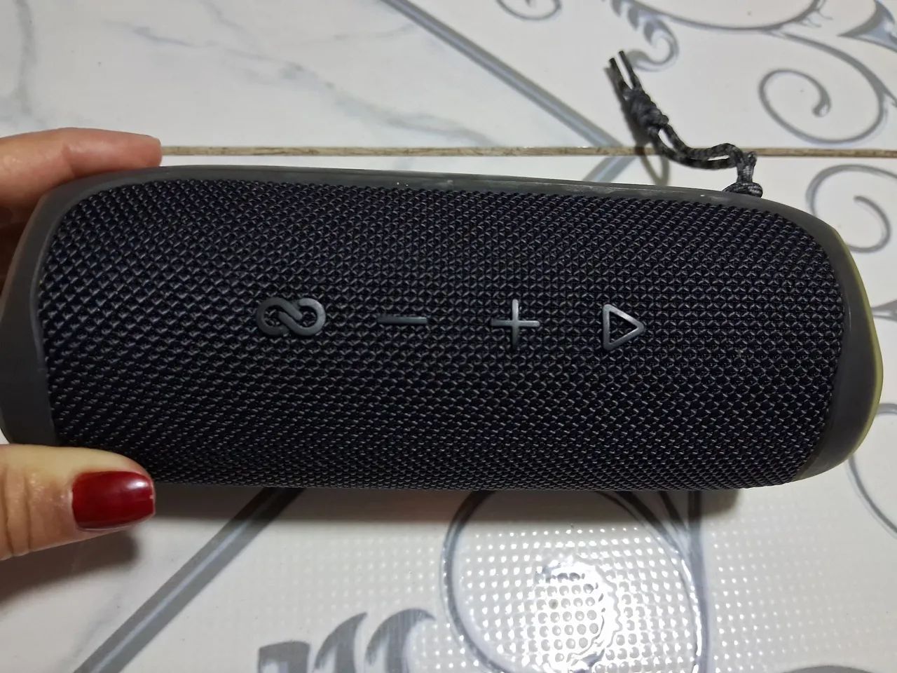 Caixa de som portátil JBL - Foto 3