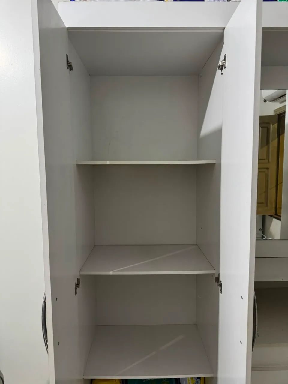 Guarda Roupa