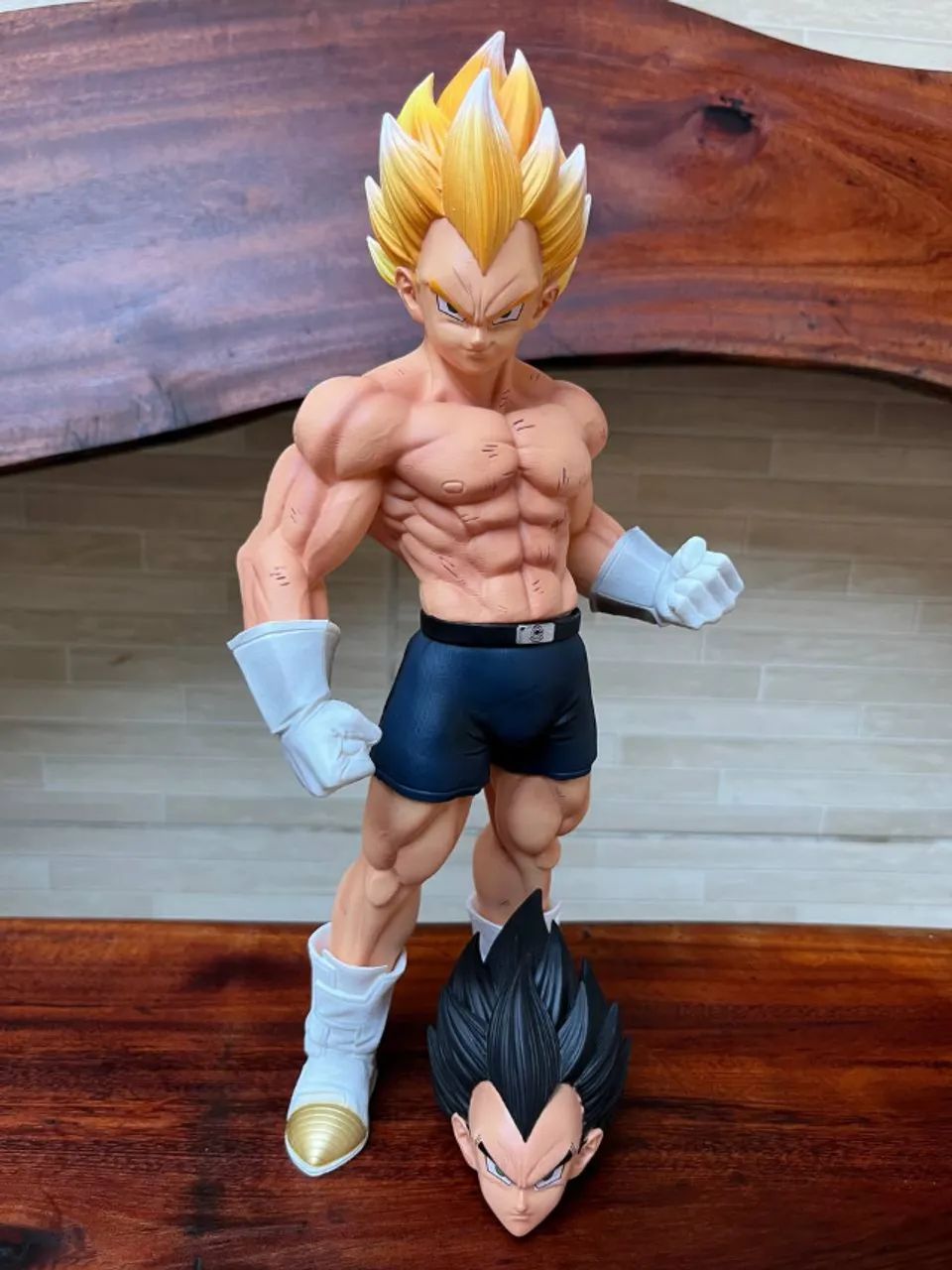 Action Figure Dragon Ball - Vegeta SJJ 29cm