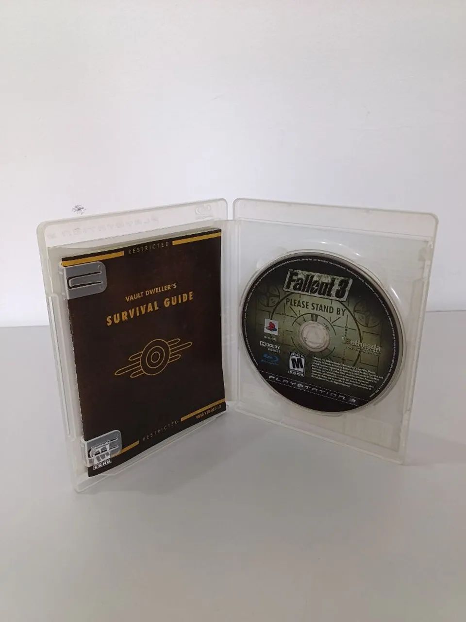 Vendo Fallout 3 Ps3 Semi novo  - Foto 3