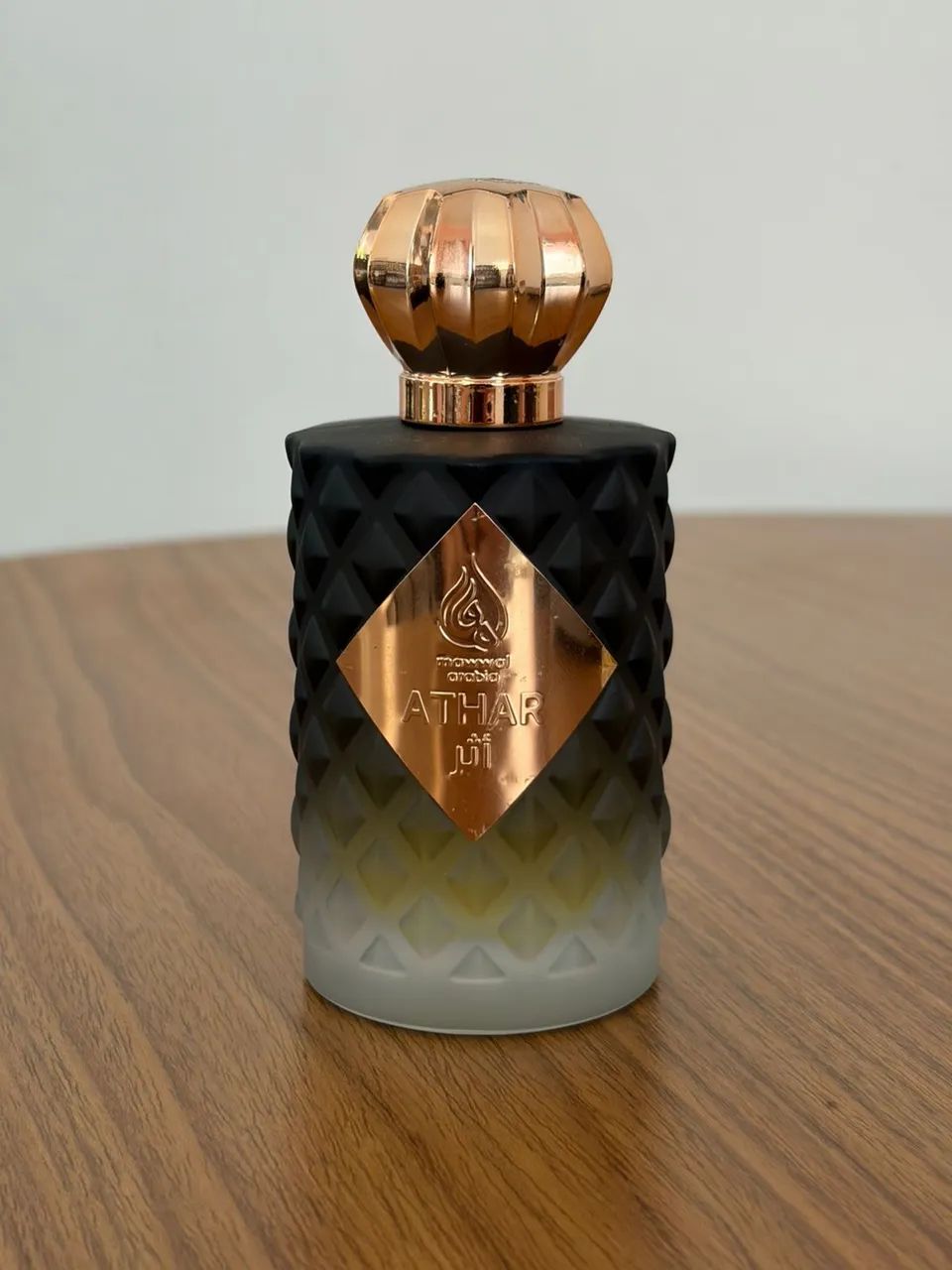 Perfume árabe Athar Mawwal 